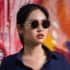 profile-head-woman-4 profile-head-woman-4